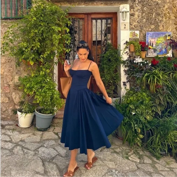 HOUSE OF CB 'Samaria' French Navy Corset Sundress NWOT - Picture 3 of 10